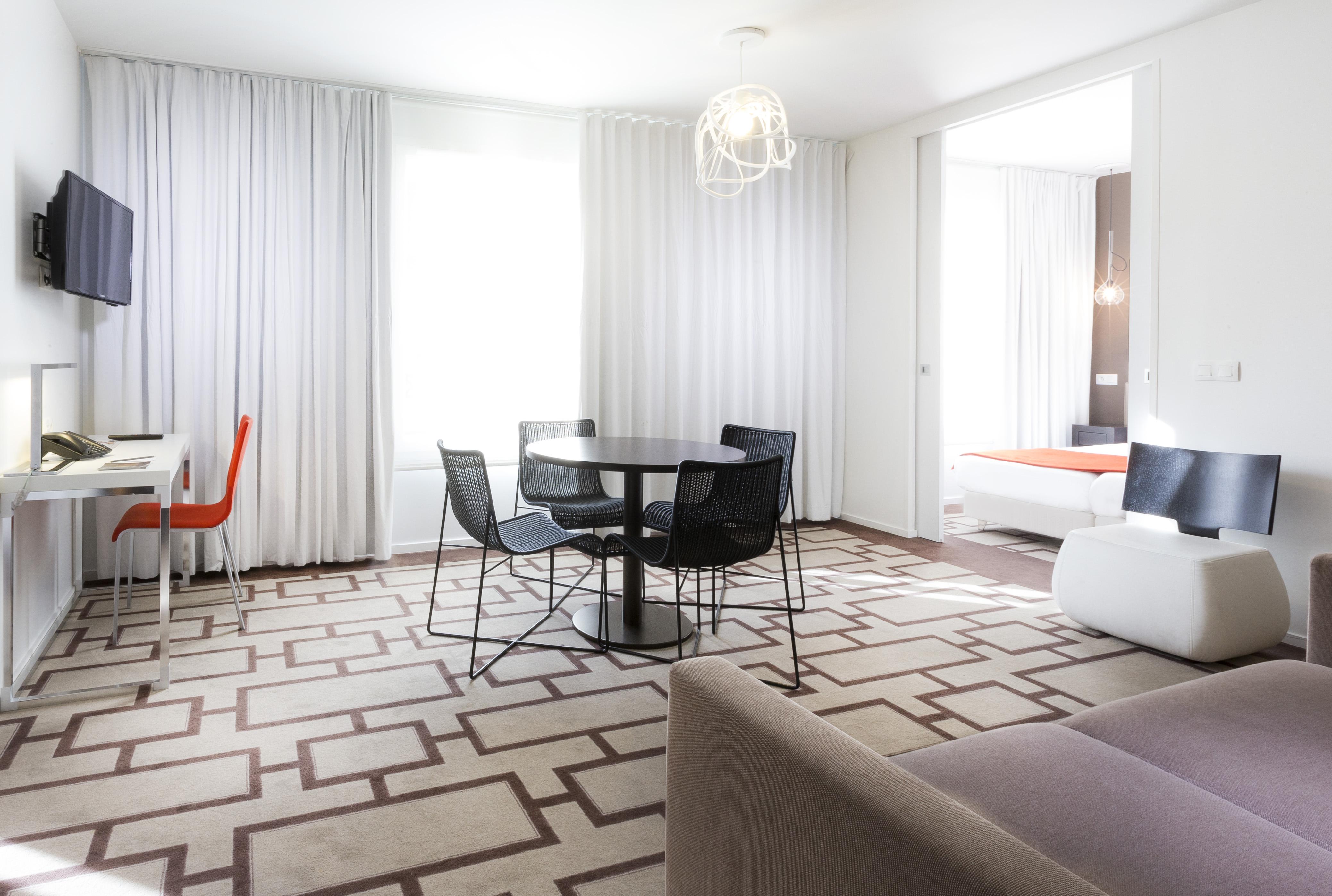 Adagio Val D Europe Aparthotel